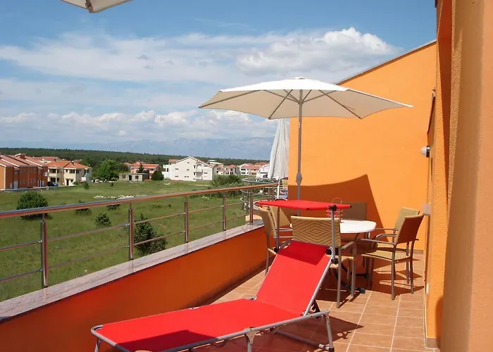 达尔马缇娜公寓